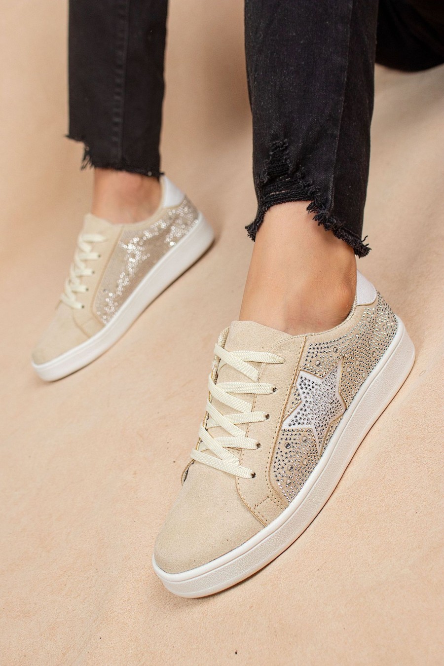 Women Kapel Boutique | Andre Sneakers